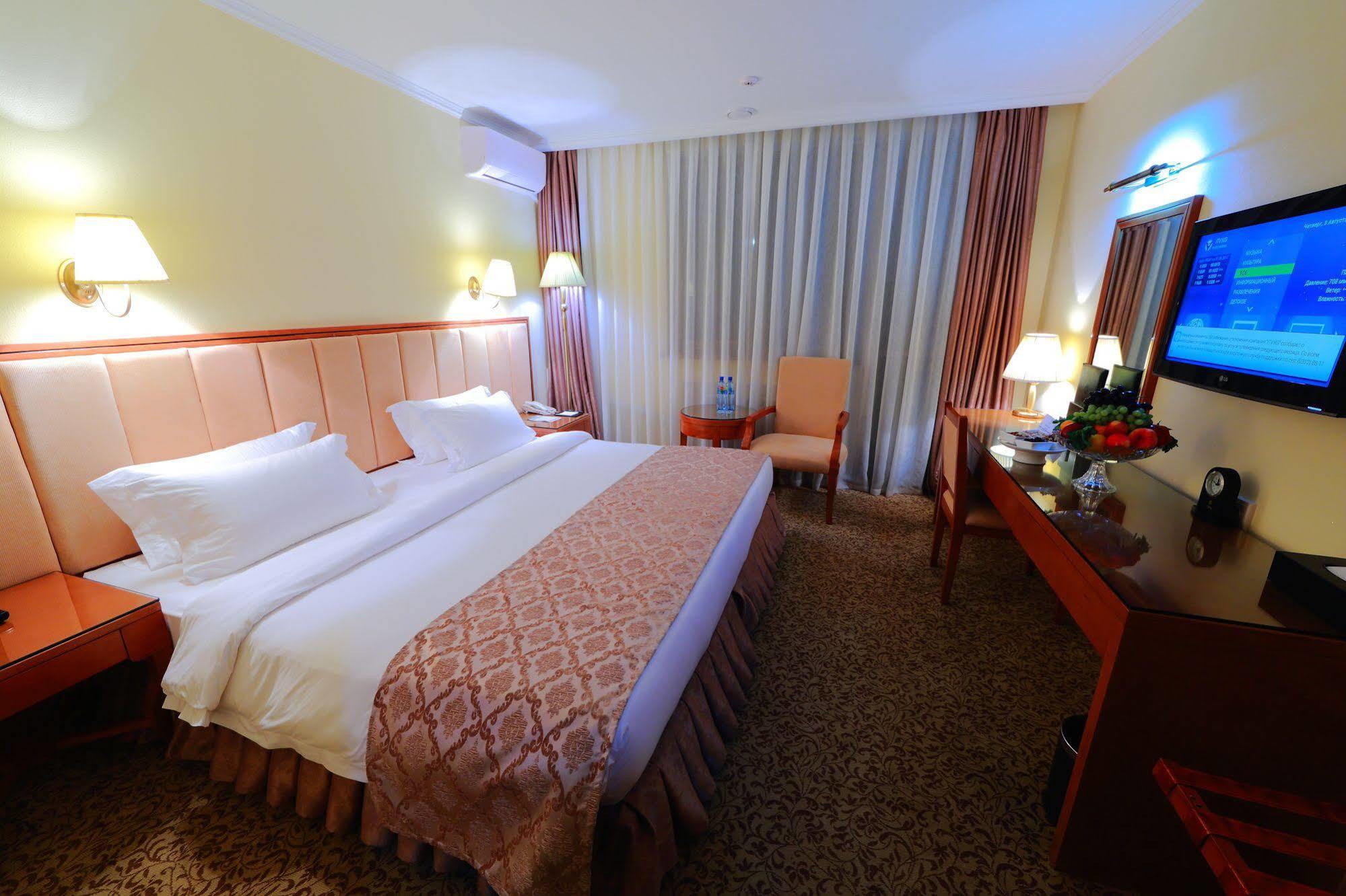 Jannat Resort Kara-Bulak Extérieur photo